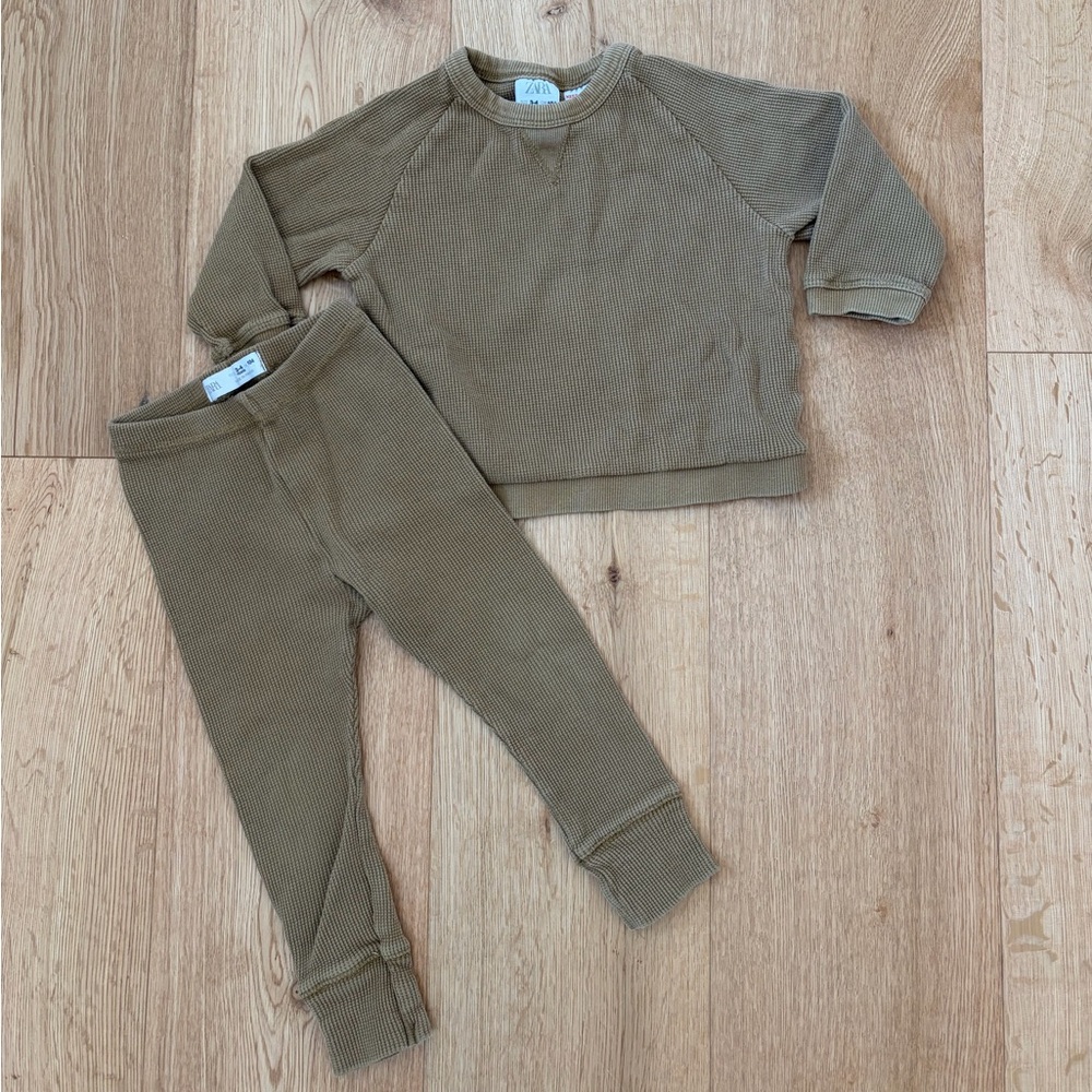 Zara waffle brown set 3-4T GUC